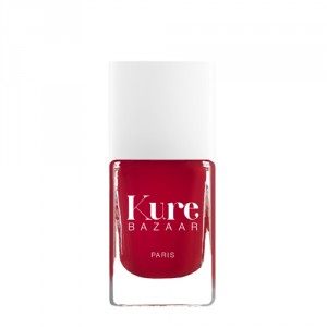 Vernis  ongles rouge Stiletto- Kure Bazaar